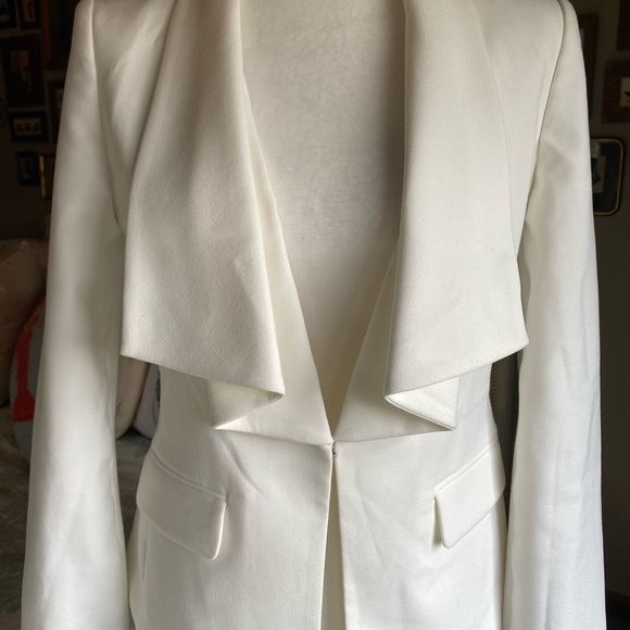 BCBG MaxAzria Cream Blazer - Picture 2 of 12